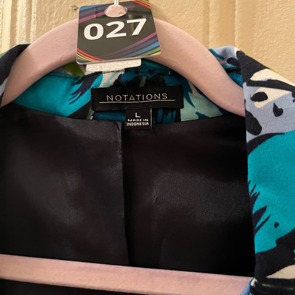 Notations Blazer - Picture 2 of 4